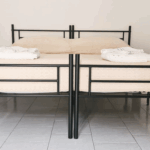 Particolare della Camera Letto Matrimoniale, comodini, abatjour touch